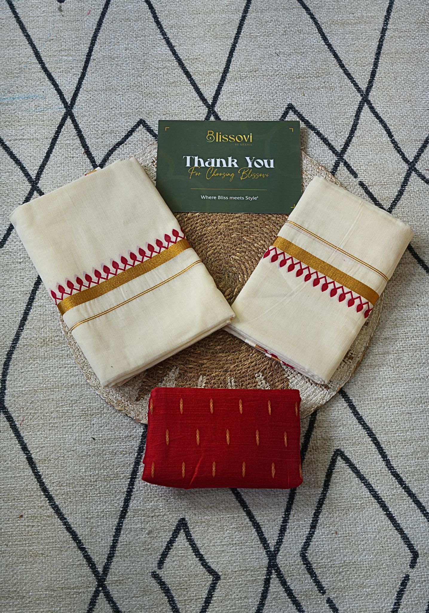 Saanvi Crimson Temple Kerala Set Mundu