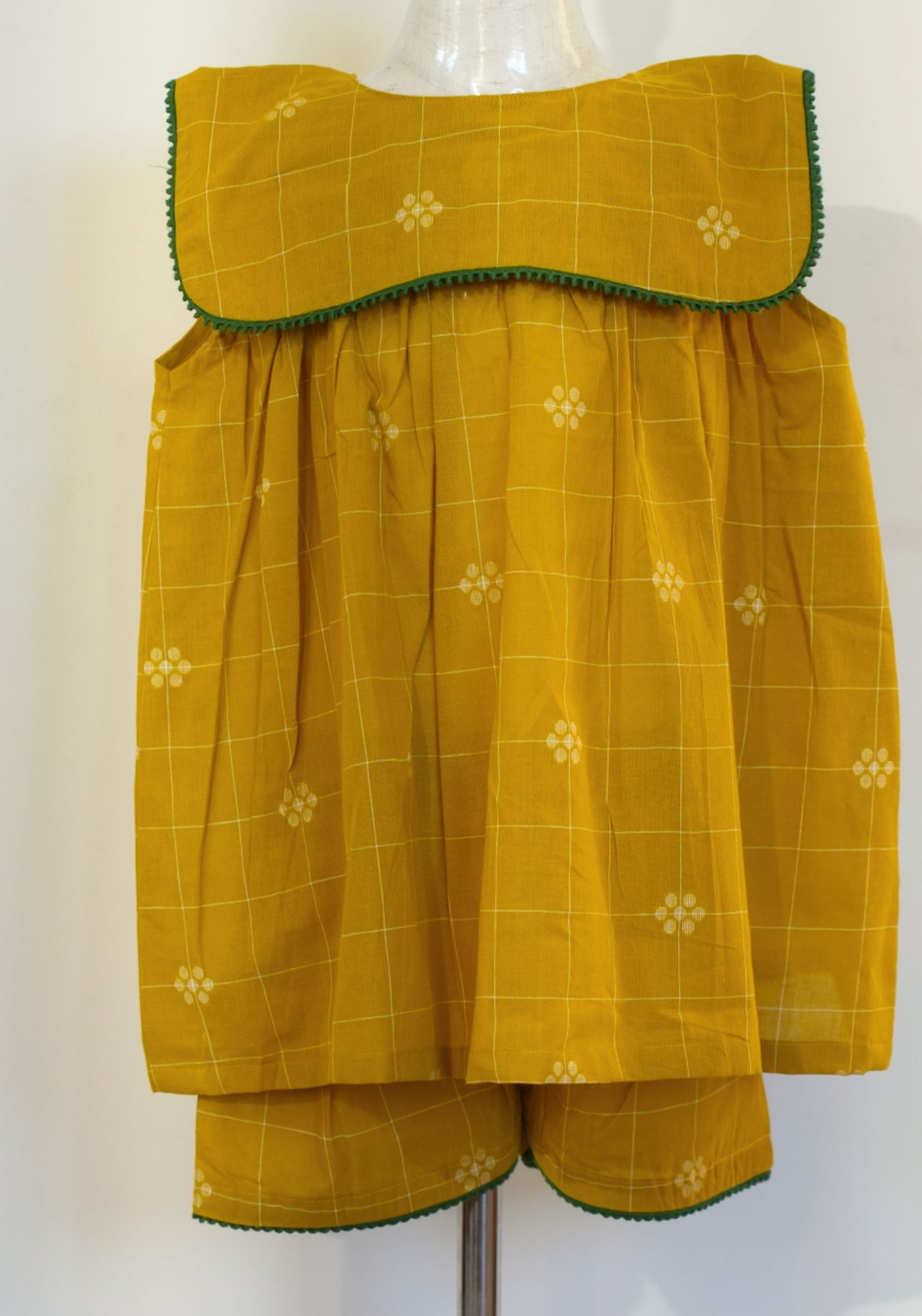 /storage/photos/1/Hazel/1.jpg